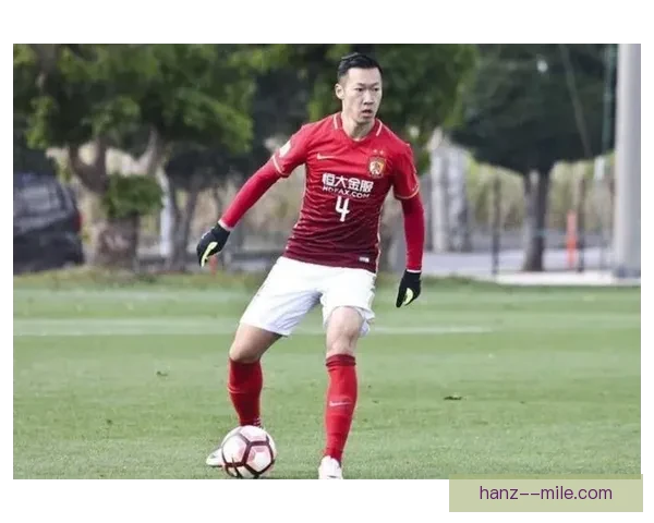 迪亚拉中场极具活力引领球队攻守转换助力胜利